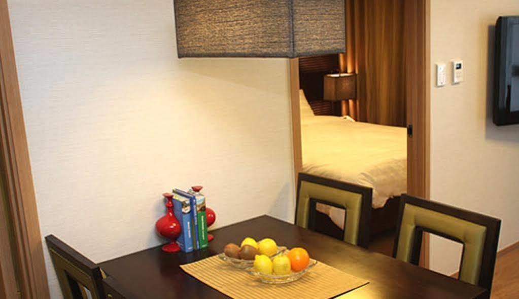Hotel Riviera Кодже Экстерьер фото