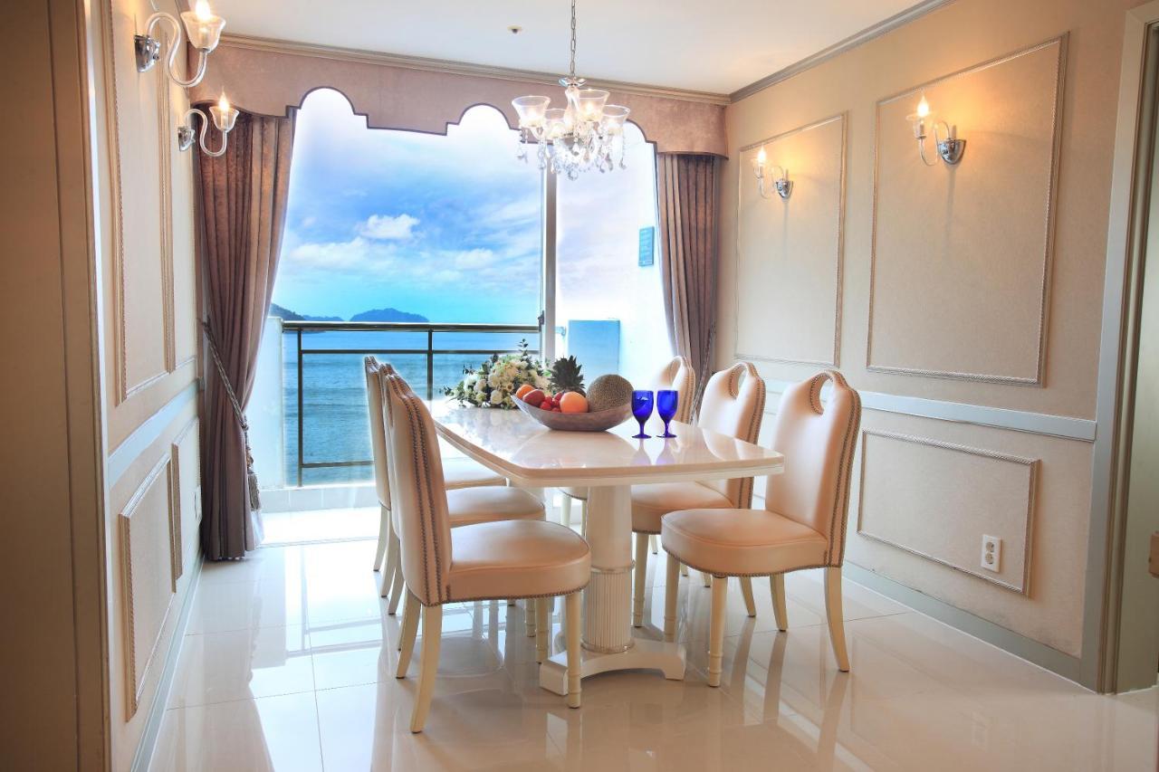 Hotel Riviera Кодже Экстерьер фото