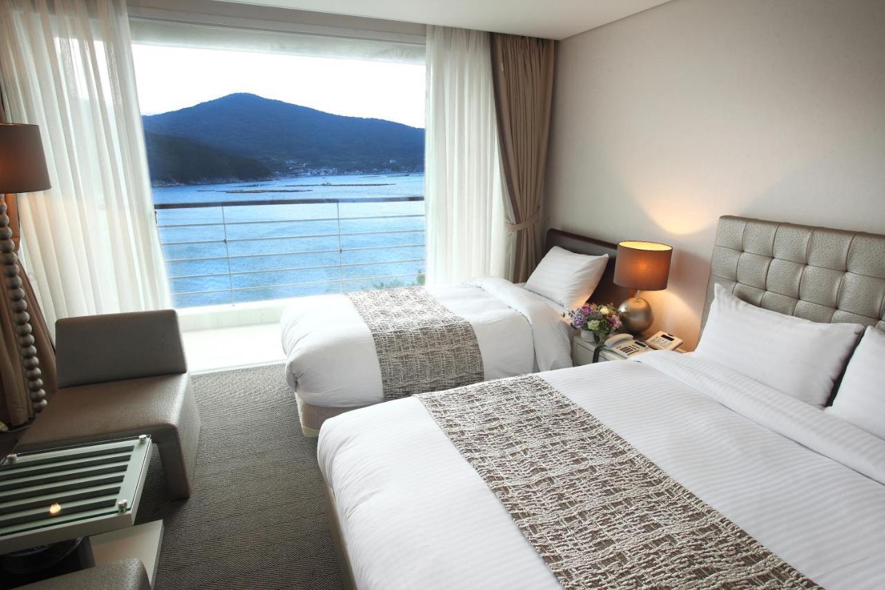 Hotel Riviera Кодже Экстерьер фото