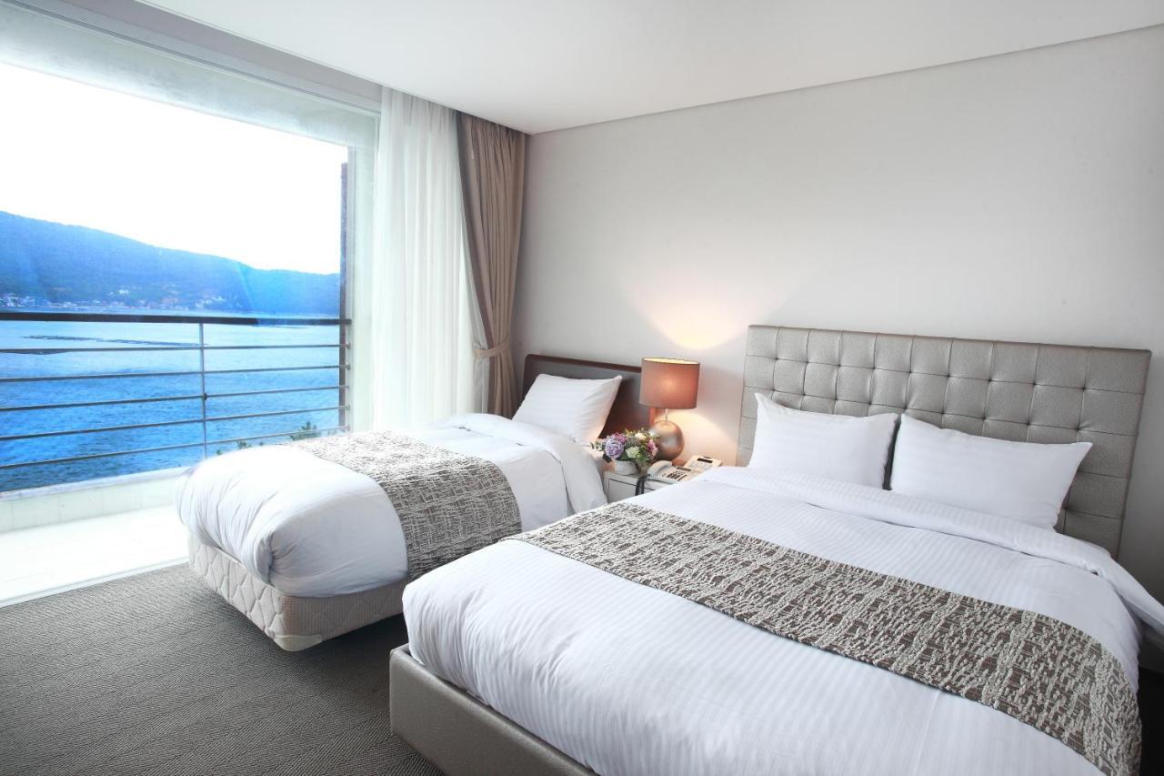 Hotel Riviera Кодже Экстерьер фото